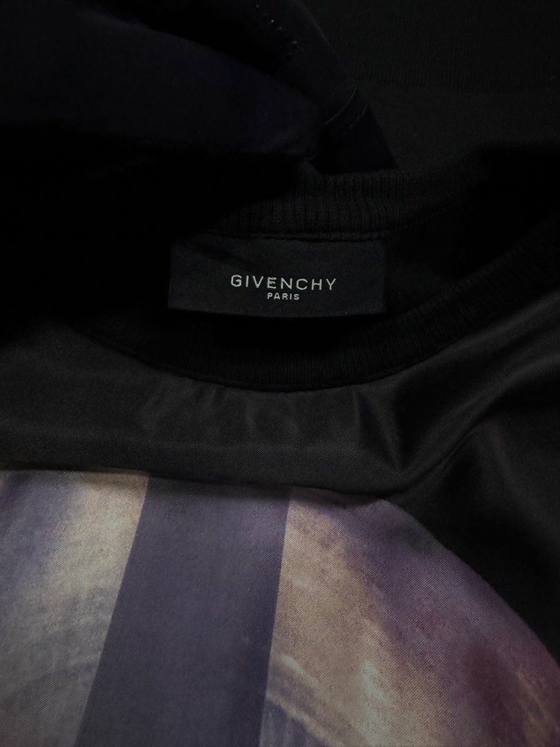 GIVENCHY MADONNA LONGSLEEVES (Category: Coats, Jackets and Outerwear) located in Paranaque City. Submitted by johnmarco29 (Listing ID 1459240008, Image 2). Description: Excellent Condition W20 x L25.5.