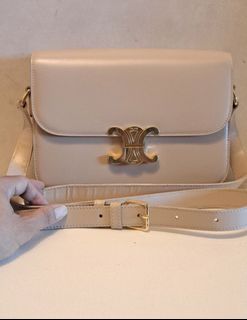 （分類：）位於 。 由 goodquality.selling 提交（商品編號 1459141750，圖片 1）。簡介： 。