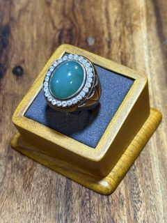 (Category: ) located in . Submitted by AntiqueAuthenticSG (Listing ID 1459158961, Image 1). Description: .