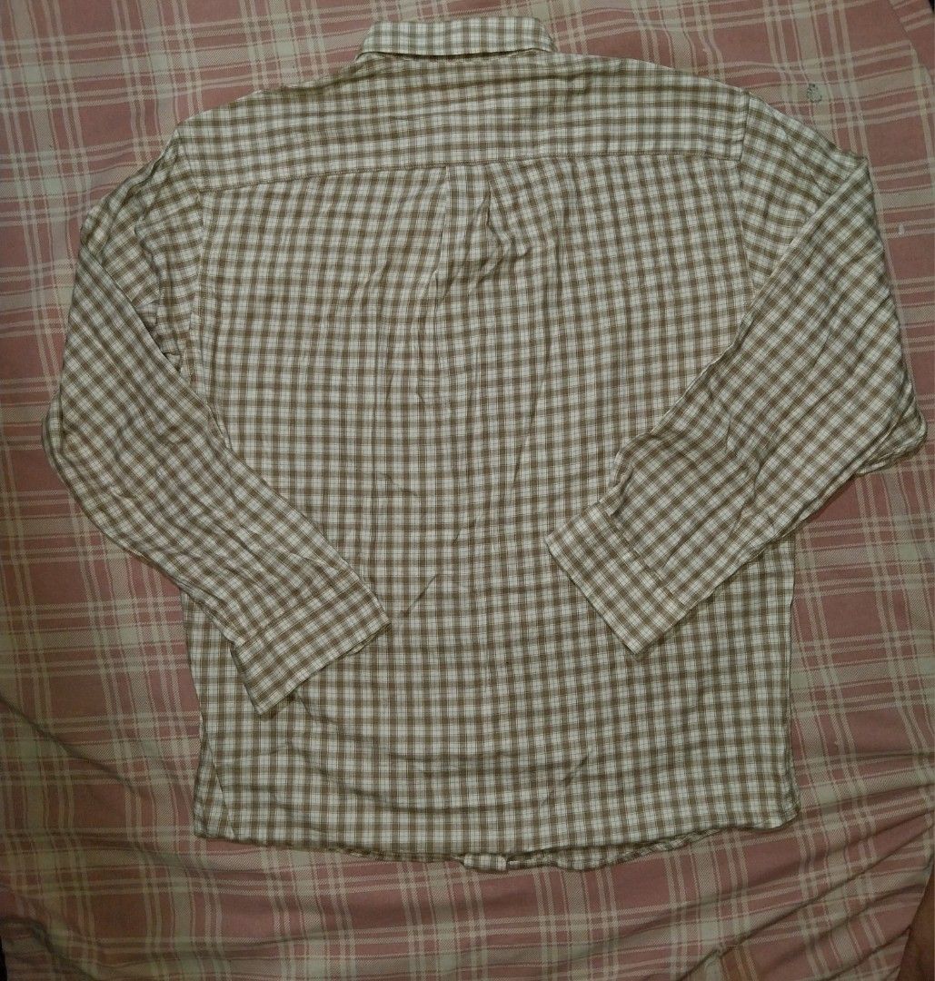 GU Cotton Checked Shirt Beige Size S (Category: Shirts) located in Manila. Submitted by dustinrega98567 (Listing ID 1459153458, Image 2). Description: GU CHECKED SHIRT BRAND NEW EXCELLENT CONDITION NO ISSUE DIMES: L 28.5 W 22 - 24 DM📩.
