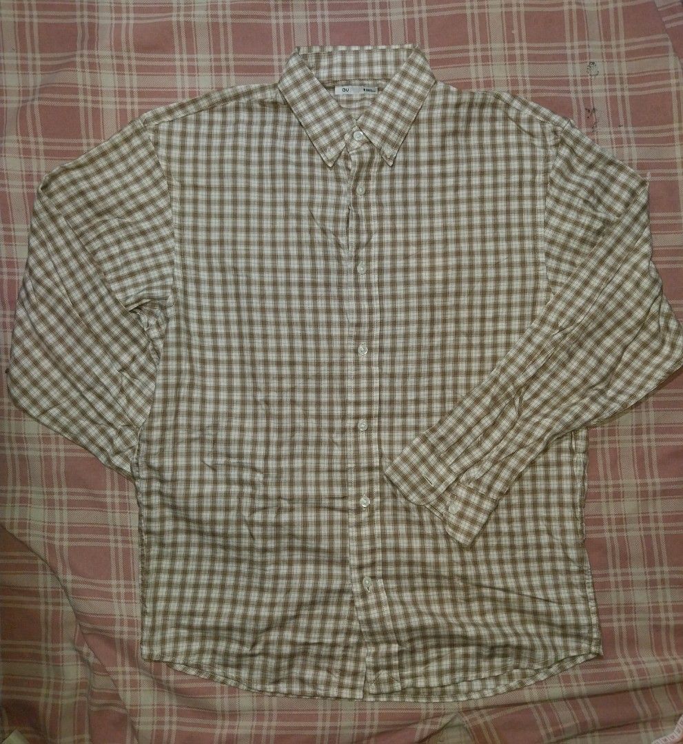 GU Cotton Checked Shirt Beige Size S (Category: Shirts) located in Manila. Submitted by dustinrega98567 (Listing ID 1459153458, Image 1). Description: GU CHECKED SHIRT BRAND NEW EXCELLENT CONDITION NO ISSUE DIMES: L 28.5 W 22 - 24 DM📩.