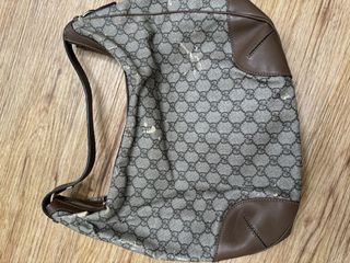 （分類：）位於 。 由 ooosksks 提交（商品編號 1459143788，圖片 1）。簡介： 。