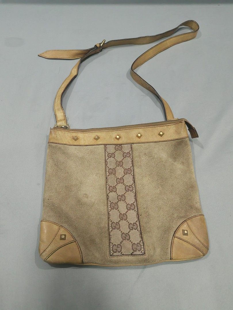Gucci sling bag (Category: Luxury Bags & Wallets) located in Santa Rosa. Submitted by _ba_mo_si_ (Listing ID 1459222314, Image 2). Description: Bag only Plus sf Dm.