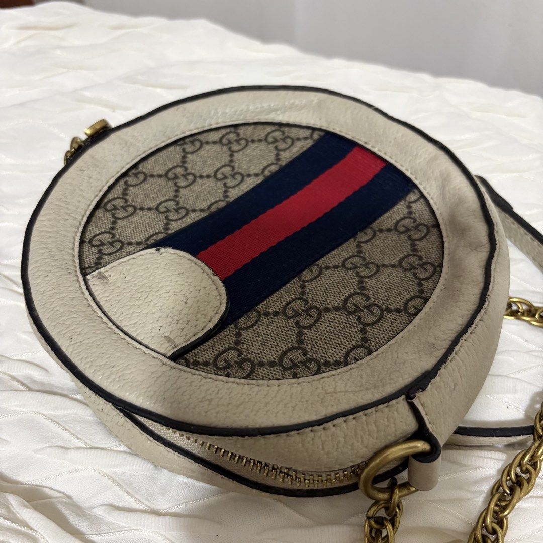 GUCCI White Ophidia Round Shoulder Bag (Category: Luxury Bags & Wallets) located in Dagupan City. Submitted by sol.bi (Listing ID 1459195157, Image 3). Description: rfs: decluttering .