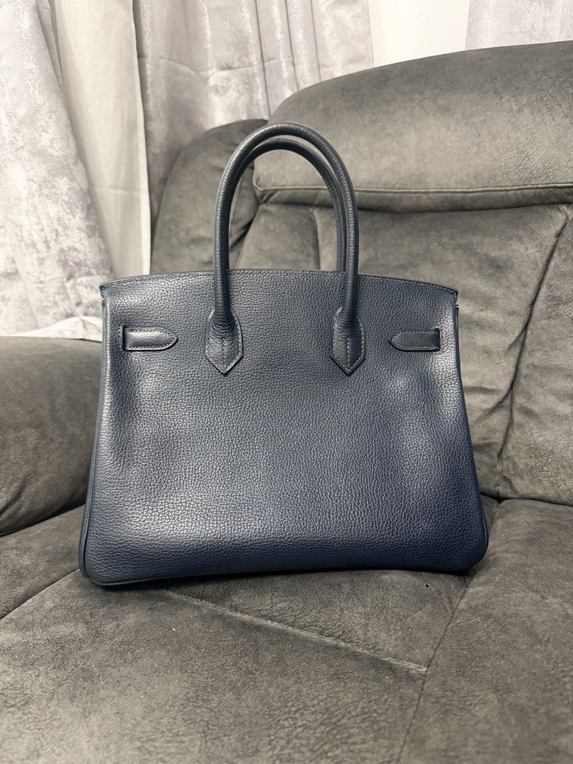 Hermes Birkin 30 Togo Palladium (Category: Luxury Bags & Wallets) located in Plaridel. Submitted by iamnonay (Listing ID 1459194411, Image 3). Description: Hermès Birkin 30 Palladium Hardware Very good condition Comes with box, dust bag, lock, legit grails Open for trade Rfs: I want the b35 Meetup in Bulacan or nearby cities.