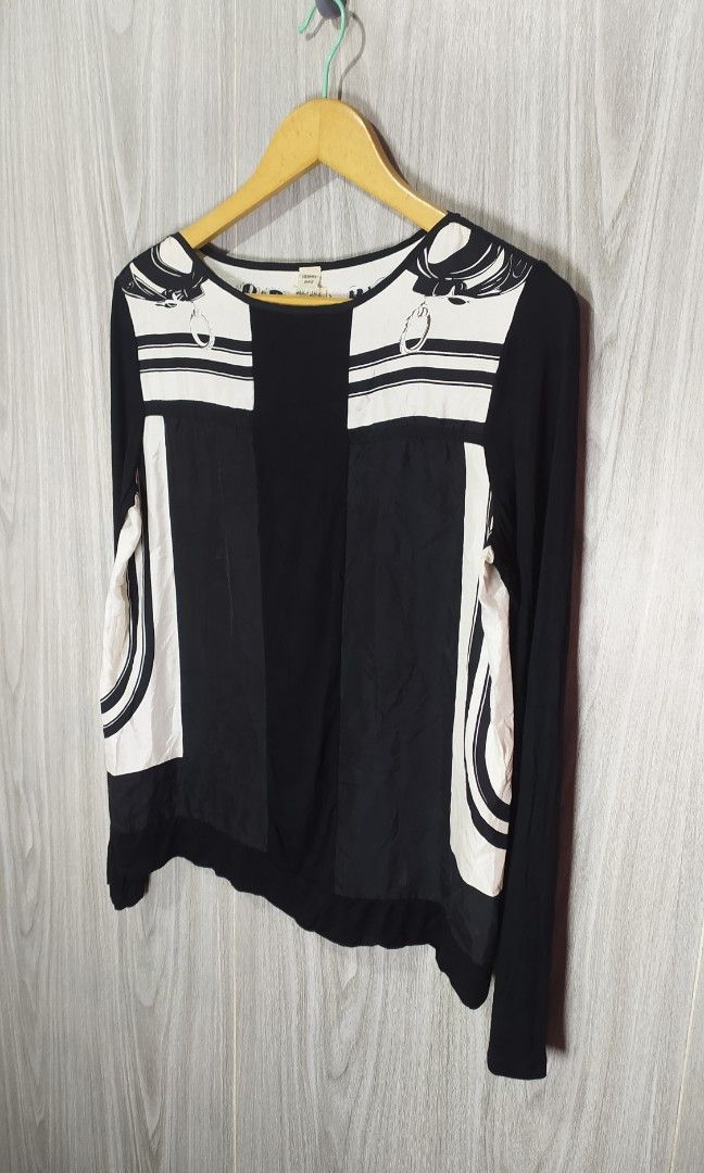 Hermes Brides De Gala (Category: Longsleeves) located in Naga. Submitted by secondspinv2 (Listing ID 1459281016, Image 2). Description: Hermes Brides De Gala ✅Size: M ✅Width: 20 ✅Length: 24.5 ✅Sleeve: 25 ✅Color Rate: 9.5/10 ✅Issue: Missing Wash Tags ✅Need Wash ✅Location: Bicol Naga City, Camarines Sur ✅Courier: J&T Express/Flash Express ✅MOP: Gcash only.