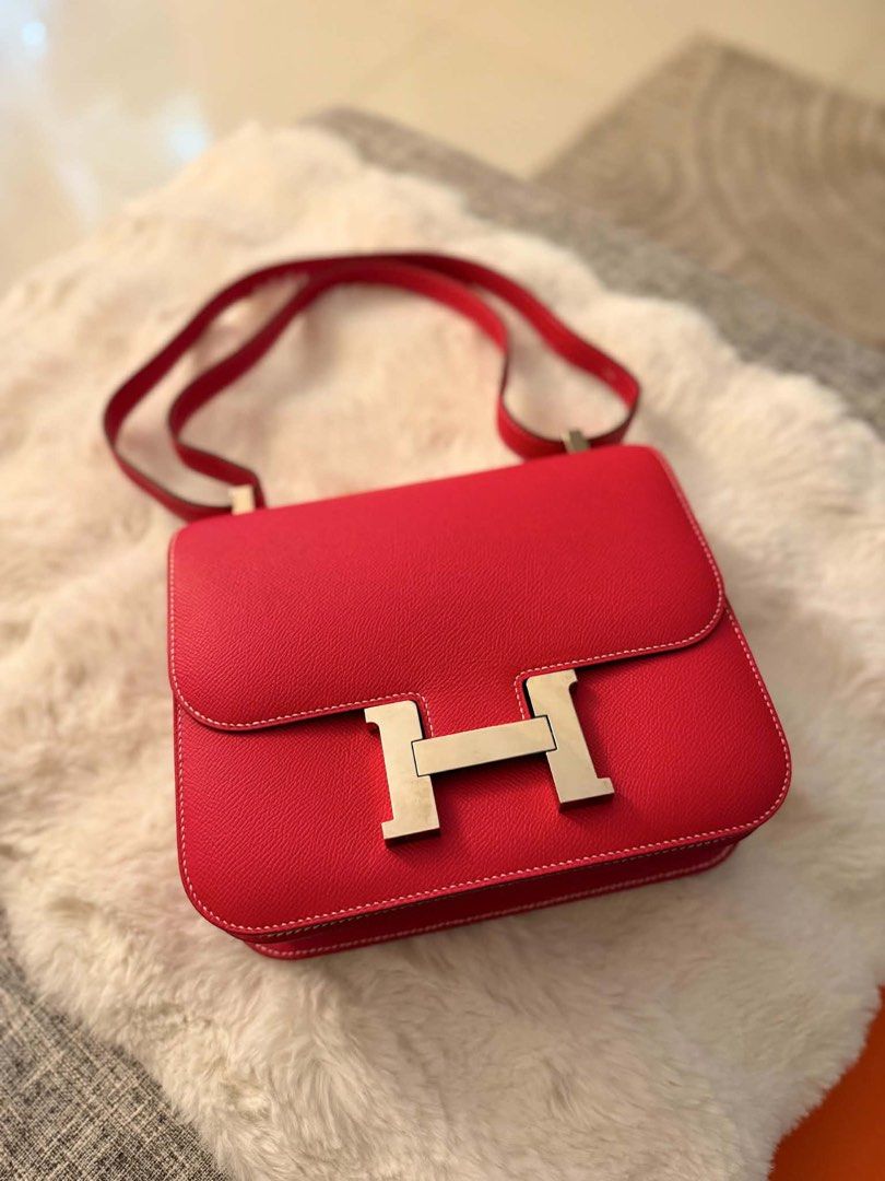 Hermes Constance 24 (Category: Luxury Bags & Wallets) located in Pasig City. Submitted by artsandbestofbags (Listing ID 1459188876, Image 1). Description: Authentic Hermès Constance First owner Rank SA (6x lang ginamit) Complete Inclusion Bought in SG location: San Juan .