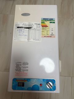 （分類：）位於 。 由 azhzet 提交（商品編號 1459217154，圖片 1）。簡介： 。