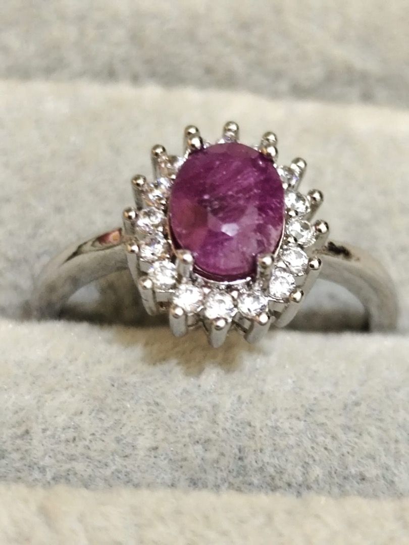 HIGH QUALITY 1.50 carat Natural Burmese Matte Ruby Simple Oval Sunflower Ruby Ring (UV REACTIVE!) (Category: Rings) located in Mandaluyong City. Submitted by allaboutgemsandco (Listing ID 1459097720, Image 3). Description: HIGH QUALITY 1.50 carat Natural Burmese Matte Ruby Simple Oval Sunflower Ruby Ring (UV REACTIVE!) Stone Size: 8.3mmx5.7mm Ring Size: Adjustable Price: Php 600 add shipping fee for less than Php 1000 REASON FOR SALE: Clearing ou