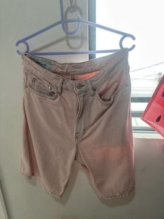 (Category: ) located in . Submitted by angoisee (Listing ID 1459110677, Image 1). Description: .