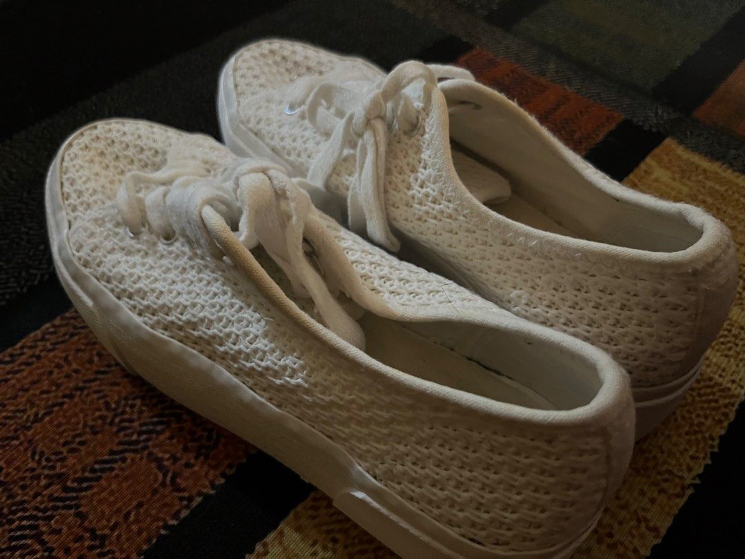 H&M White Knit Sneakers Size 37 (Category: Sneakers) located in Manila. Submitted by whims.closet (Listing ID 1459167844, Image 3). Description: - Brand: H&M - Type: White Knit Sneakers - Style: Lace-up - Size: 37 - Features: Breathable and lightweight knit material - Best for: Casual wear - Condition: Good, with minor signs of wear on insoles.