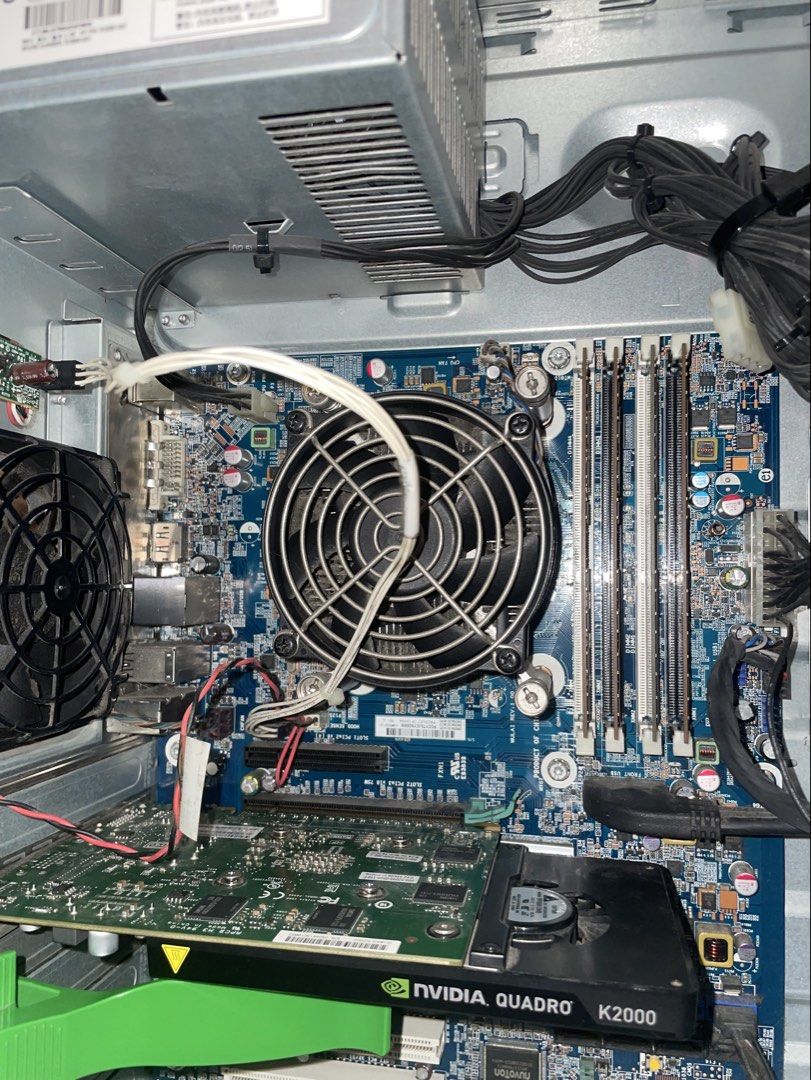 HP PC workstation (Category: Office & Business Technology) located in Pasig City. Submitted by eli.jah10 (Listing ID 1459007816, Image 2). Description: TAKE ALL HP Z-series desktop workstation tower intel core i5 + 8gb ram sticks + Nvidia quadro gpu All working Selling for ₱2,999 + sf Loc: pasig city.