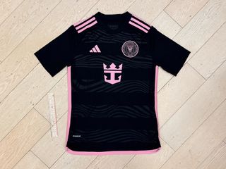 （分類：）位於 。 由 evani17 提交（商品編號 1459217558，圖片 1）。簡介： 。