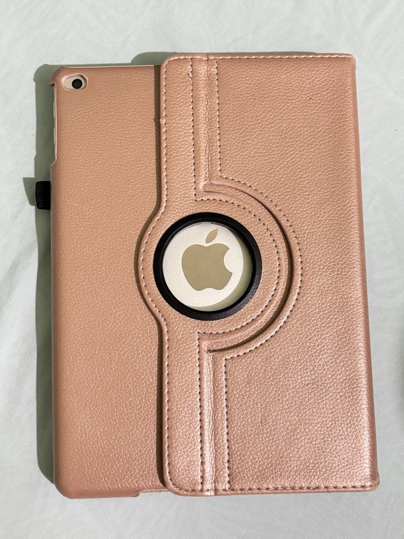 Ipad 6th gen (Category: iPad) located in Manila. Submitted by sythe.b (Listing ID 1459255520, Image 3). Description: Wifi and Data use No issue.