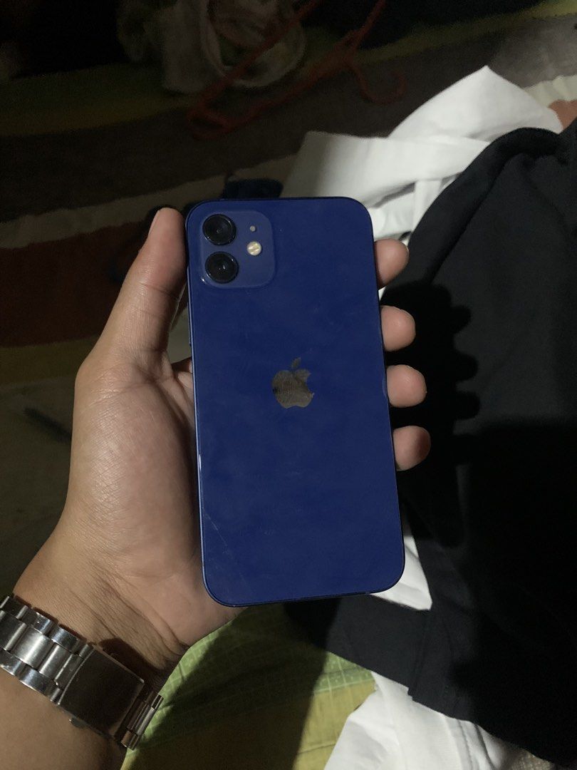 Iphone 12 (Category: iPhone 12 Series) located in Calamba. Submitted by thriftsmack69 (Listing ID 1459105270, Image 1). Description: For sale or swap Iphone 12 128 gb 73 batt health No issue Excellent condition 14,000 negotiable.