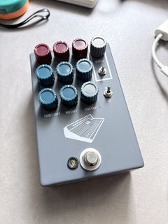 (Category: ) located in . Submitted by ze.seah (Listing ID 1459098746, Image 1). Description: .