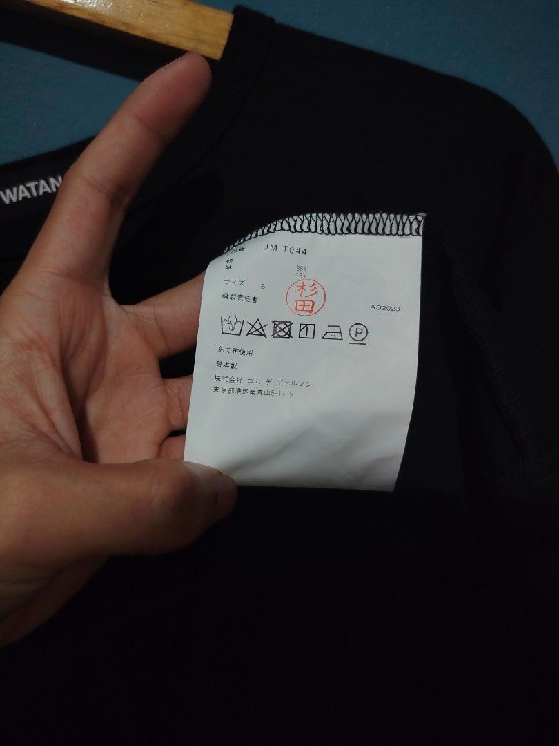 Junya Watanabe Comme des Garçons Asymmetric (Category: Tshirts & Polo Shirts ) located in Cavite. Submitted by lookksph (Listing ID 1459166119, Image 3). Description: FOR SALE - Brand: Junya Watanabe Comme des Garçons - Color: Black - Design: Asymmetric with draped fabric - Material: Cotton and linen blend -Color rate 10/10 - Origin: Made in Japan - Size: S - Style: Unique, avant-garde piece MODE OF PAYMENT G CASH.