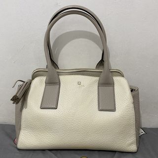 (Kategori: ) berada di . Dikirim oleh cccoodeey (ID iklan 1459214881, Gambar 1). Deskripsi: .