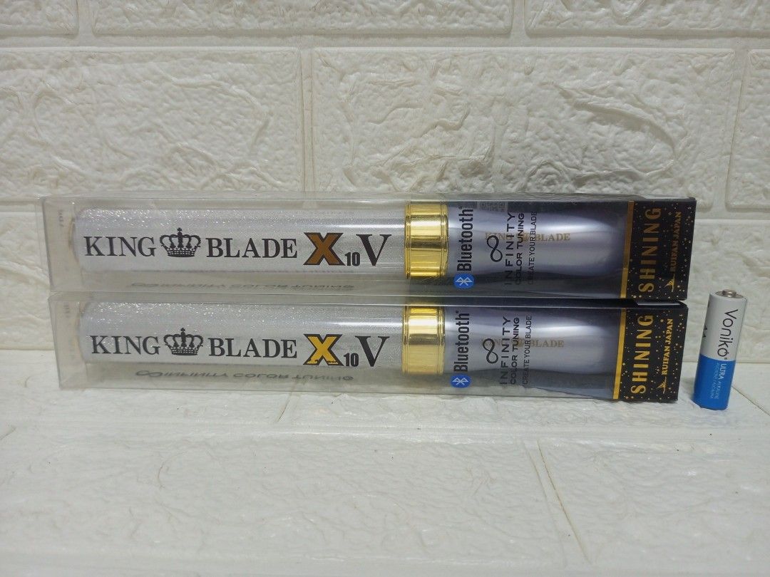 King Blade X10 V Bluetooth Light Stick/ Pen Light (Category: Lighting) located in Quezon City. Submitted by mackylolz (Listing ID 1459248249, Image 1). Description: King Blade X10 V Bluetooth Light Stick/ Pen Light Many Different Light Color Bluetooth Not tested coz i dont know how Battery - 3pcs AAA (Included) 2 pcs available - 1k each What you see is what u get Pls see pic for details.