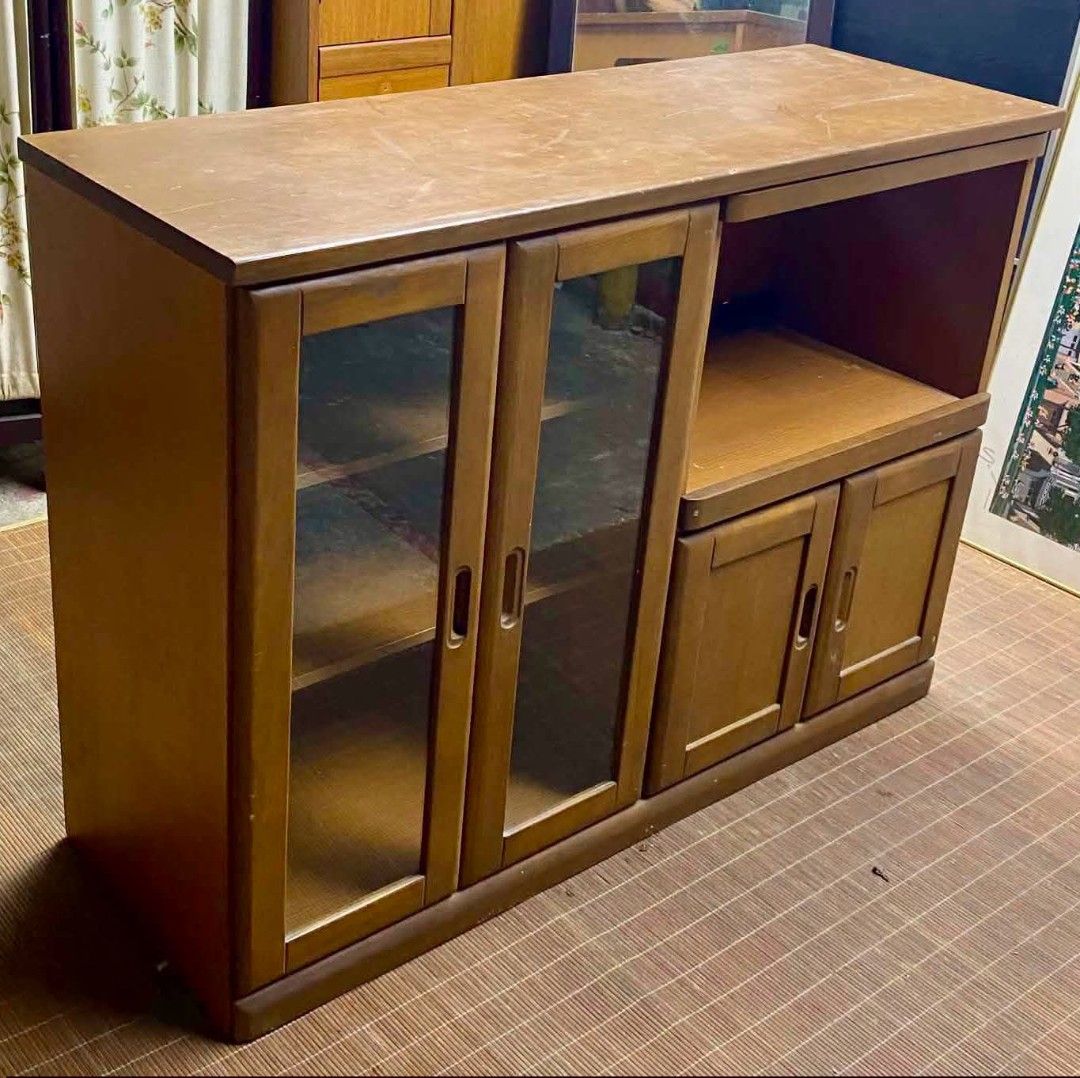 Kitchen Counter Cabinet (Category: Shelves, Cabinets & Racks) located in Meycauayan. Submitted by marygracecasimiro (Listing ID 1459090627, Image 3). Description: Kitchen Counter 47”L x 17”W x 34”H Php 10,500♥️.