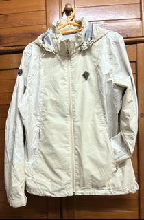 （分類：）位於 。 由 grandwolf_0b23c4 提交（商品編號 1459269459，圖片 1）。簡介： 。