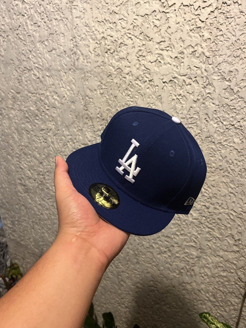 LA Og Logo (Category: Caps & Hats) located in Manila. Submitted by fitteds (Listing ID 1459155793, Image 3). Description: Available in size 7 1/4.