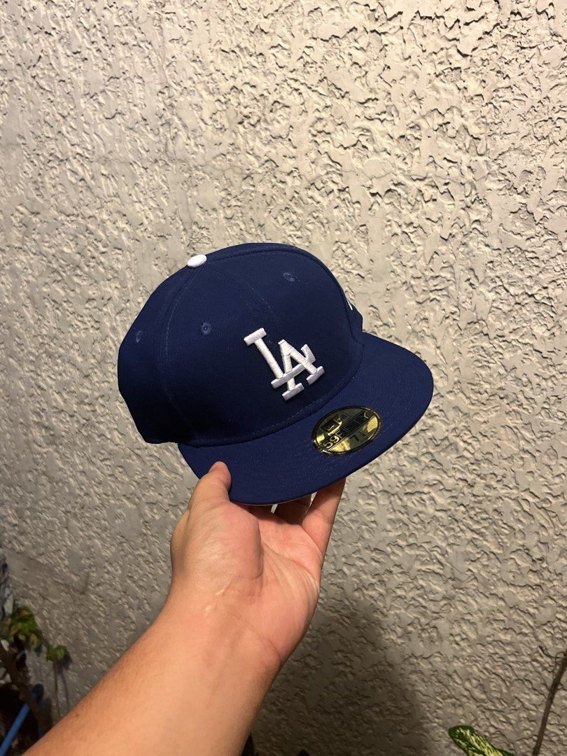 LA Og Logo (Category: Caps & Hats) located in Manila. Submitted by fitteds (Listing ID 1459155793, Image 2). Description: Available in size 7 1/4.