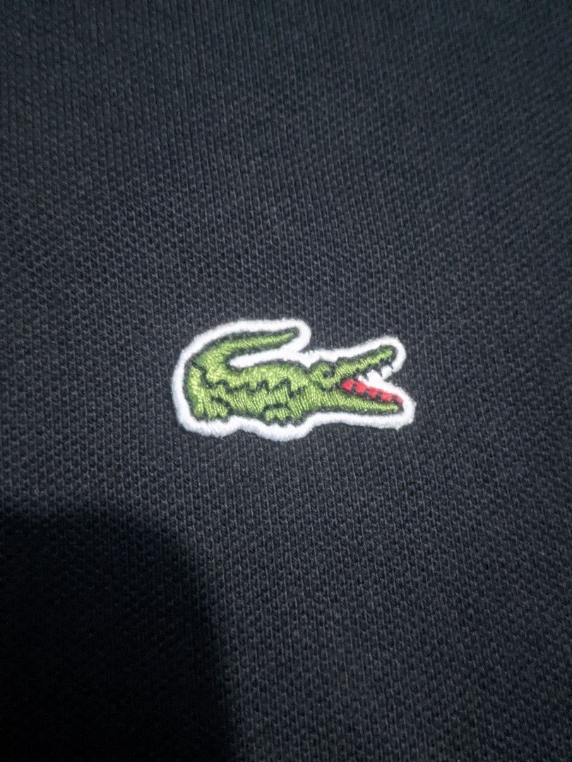Lacoste Slim Fit Polo Shirt (Category: Tshirts & Polo Shirts ) located in San Ildefonso. Submitted by tripniberto (Listing ID 1459235986, Image 3). Description: Lacoste Dimes:21.5/27.5L Issue: Need wash, Fold Line and sunfade collar and ribbing (see photos) Color Rate: 9/10(or better) (lighting may affect the color on images) MOP: gcash MOD: j&t(+sf) NO RUSH SHIPPING!!! (3-5days Ship out!) please manage your expectations this is ukay items PM if 