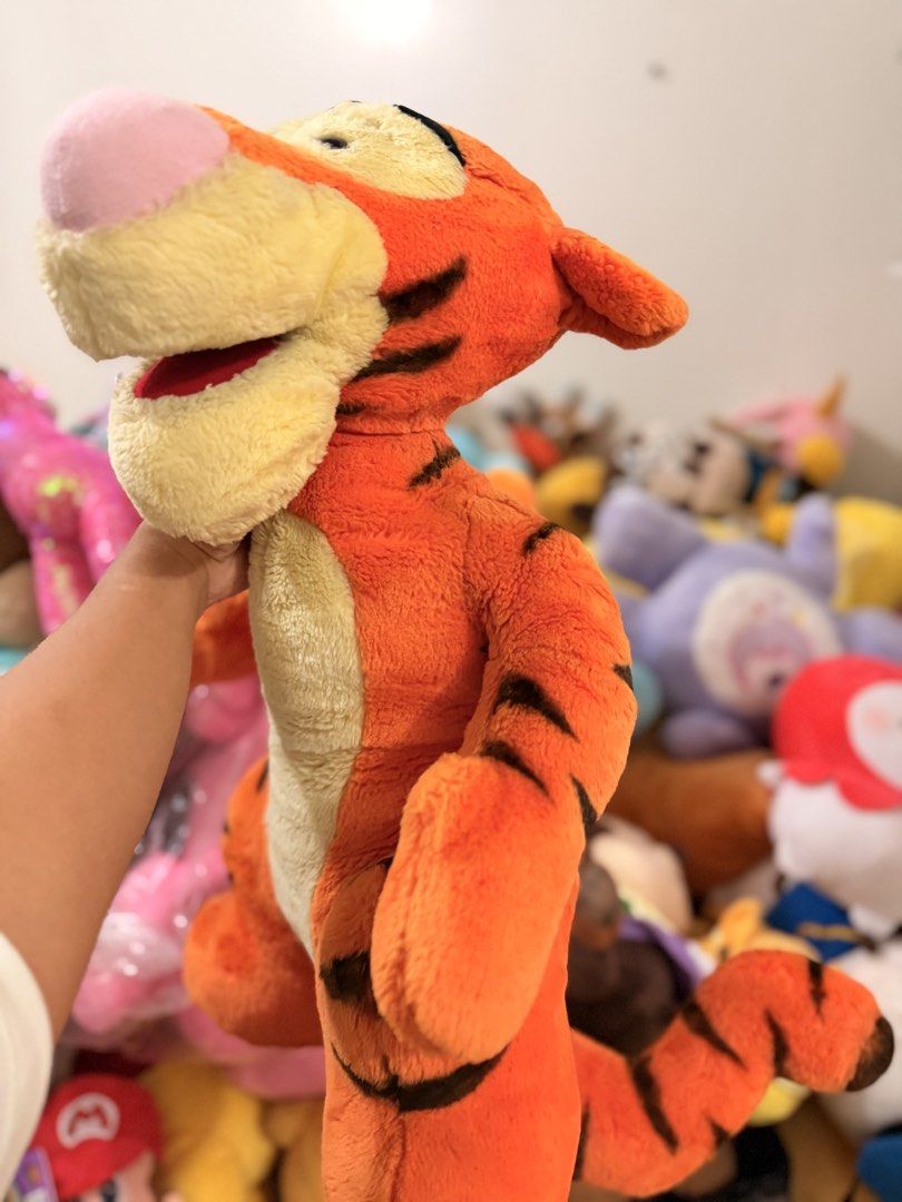 Large Disneyland Tigger Plush Toy (Category: Plushies & Soft Toys) located in Quezon City. Submitted by cookiecreammm (Listing ID 1459275616, Image 2). Description: .