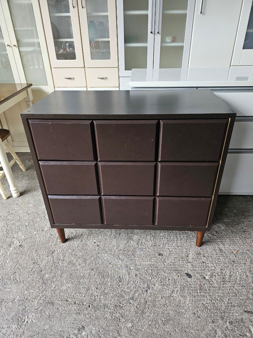 Lateral Drawers Scandi Type (Category: Shelves, Cabinets & Racks) located in Quezon City. Submitted by xian1421 (Listing ID 1459090894, Image 1). Description: Lateral Drawers ‼️₱7,800‼️ ✔️L-35.5 H-32.5 W-18 inches 📐 ✔5 Drawers 🗄 ✔️Laminated and Solid🔖 ✔Scratches As-is! 👌 Location: 40 Aplaya St Napocor Vill. Tandang Sora Quezon City. For inquiry please Pm us or Call. 09066885859.