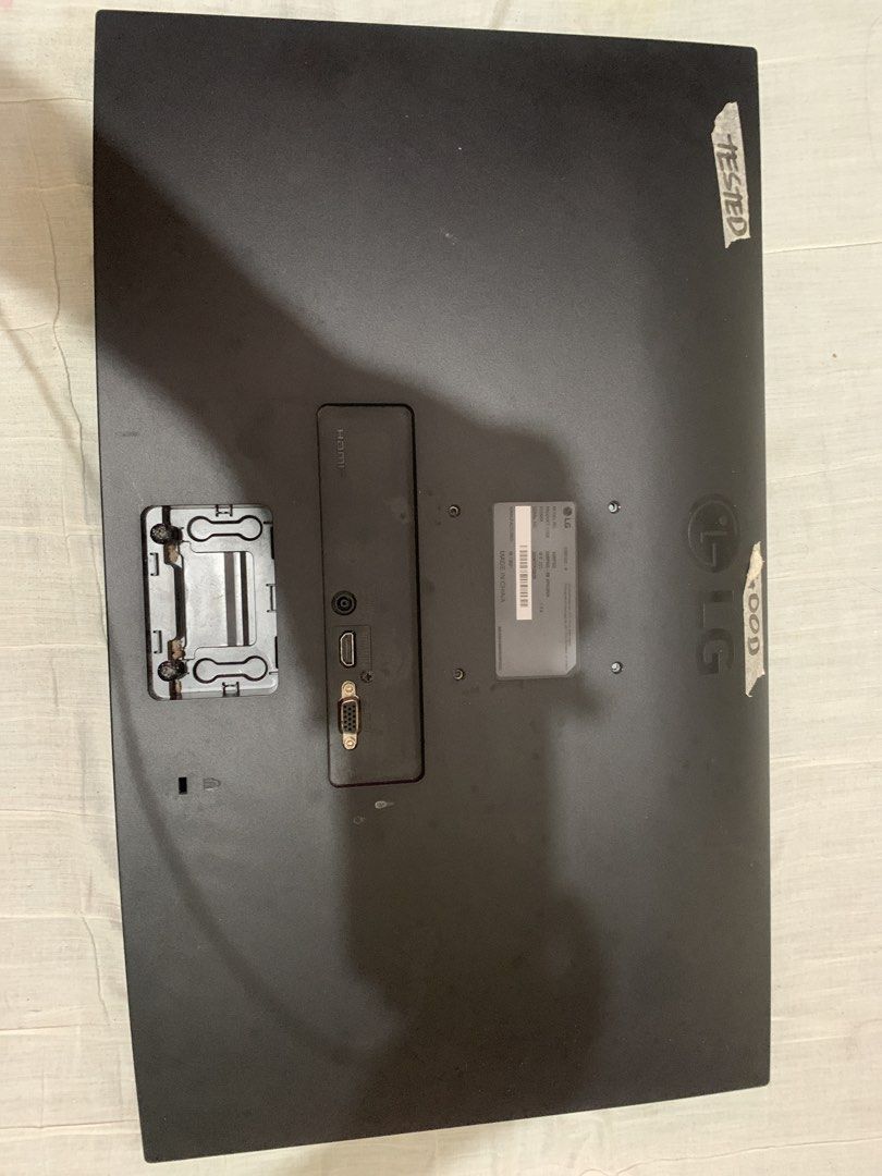 LG Computer Monitor - Black (Category: Monitor Screens) located in Manila. Submitted by silentwhale-eff0 (Listing ID 1459160177, Image 3). Description: LG Monitor - Black. HDMI/VGA. Tested & working. Perfect for work or gaming. Upgraded setup. rfs:declutterring.