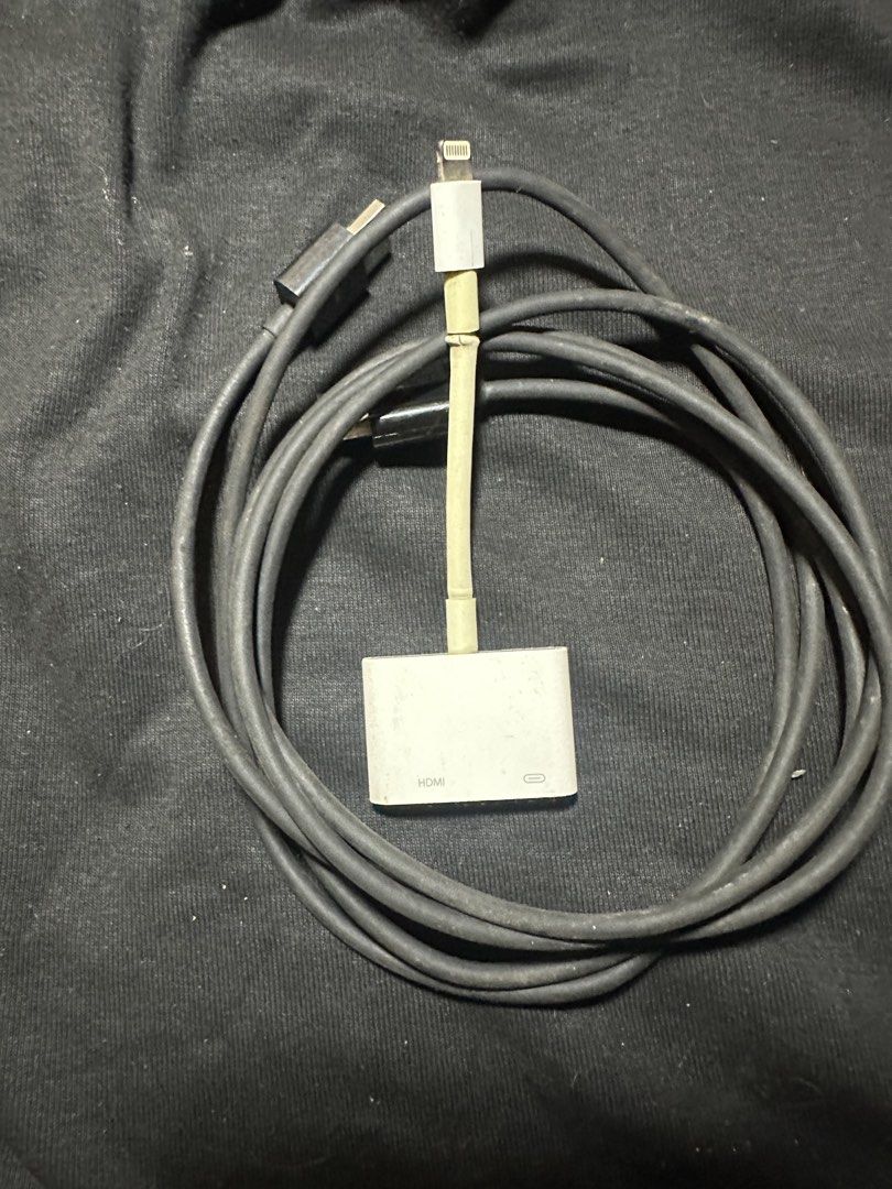 Apple Lightning Digital AV Adapter at Apple HDMI (Category: Computer Parts) located in Manila. Submitted by raymartpalomar (Listing ID 1459113007, Image 1). Description: Loc-Katuparan Vitas Tondo .