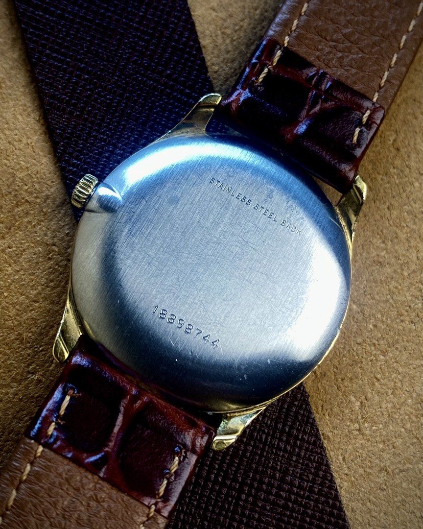 Longines Flagship Gold Vintage Watch (Category: Men's Watches) located in Mandaluyong City. Submitted by watchcraftph (Listing ID 1459111981, Image 3). Description: ❗️For Sale ❗️ [ON HAND] Longines Gold textured dial Vintage Watch Reference: 4139-847 Year: 1974 Genuine Pre-owned Vintage Watch Spec Sheet: ✔️33mm gold plated case ✔️36mm lug to lug ✔️Longines Swiss cal L.847.4 hand wound ✔️Replacement leather strap ✔️Swiss Made Watch and aftermarket