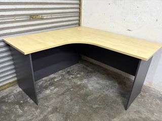 (Category: ) located in . Submitted by goodsdmy_secondhandshop (Listing ID 1459264825, Image 1). Description: .