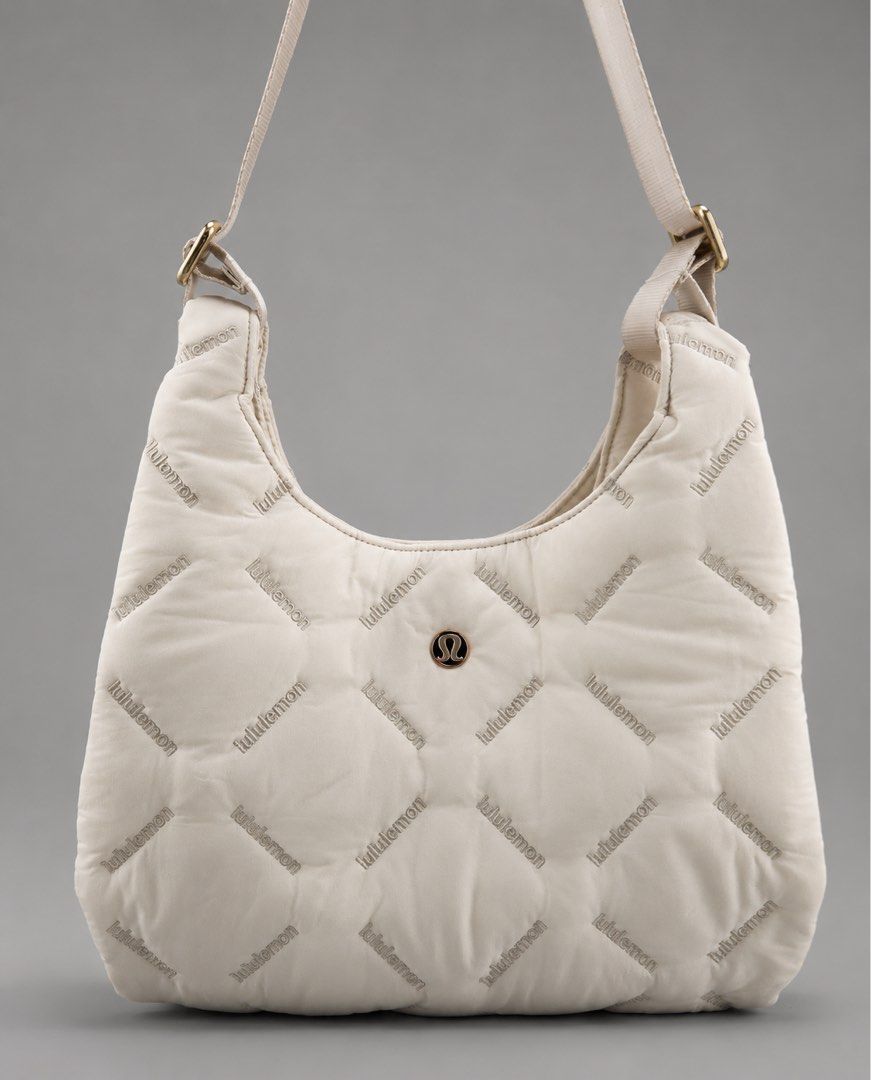 Lululemon Quilty Pleasures Shoulder Bag 5L (Category: Shoulder Bags) located in Binan City. Submitted by pinkykeenshop (Listing ID 1459244070, Image 1). Description: .