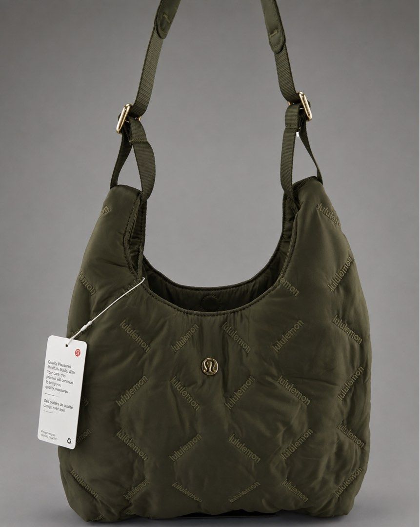 Lululemon Quilty Pleasures Shoulder Bag 5L (Category: Shoulder Bags) located in Binan City. Submitted by pinkykeenshop (Listing ID 1459247511, Image 1). Description: .