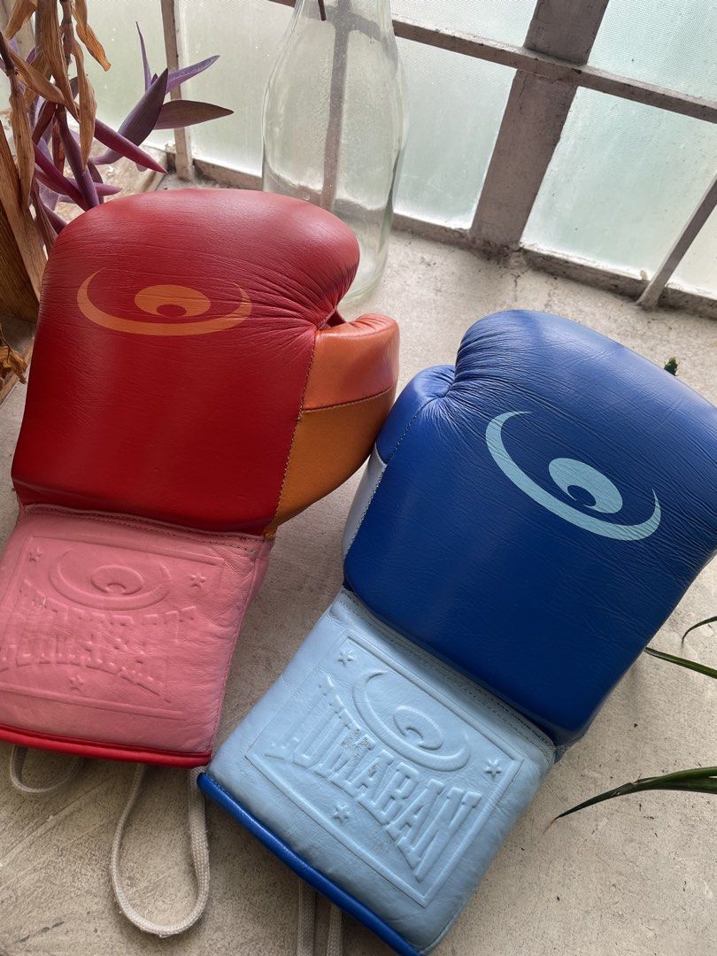 Lumaban 24oz Boxing Gloves (Category: Combat Sports) located in Quezon City. Submitted by jboxxxx (Listing ID 1459113740, Image 1). Description: Selling (hindi for trade) my custom-made 24oz Boxing gloves. Rare in the market. Slightly negotiable. Auto pass sa barat. :) Location: Cubao - Custom-made colors and weight inspired by Hit n Move 1.5lbs kaya ganyan siya kabigat. - As you can see sa pictures, solid ang lining, malinis at di mabilis mapuni