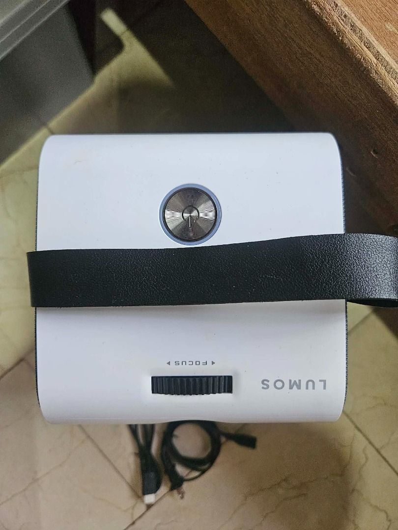 LUMOS Ray Home Cinema Projector (Category: Projectors) located in Manila. Submitted by zadoraemano_302211 (Listing ID 1459107303, Image 3). Description: https://lumosprojector.com/products/lumos-ray-home-cinema-short-throw-projector .
