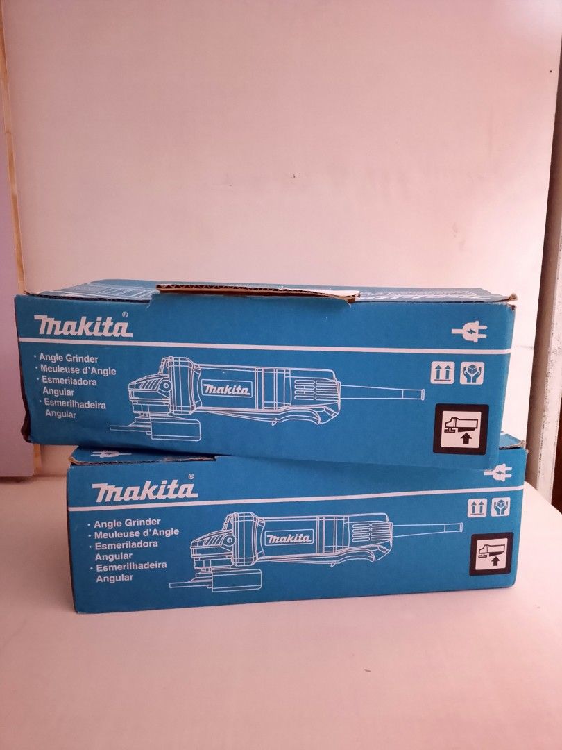 Makita Angle Grinder 9556HP (Category: Construction Tools & Equipment) located in Manila. Submitted by jumel14 (Listing ID 1459145116, Image 2). Description: MAKITA 100mm (4”) Angle Grinder Model: 9556HP Specifications: Wheel diameter: 100mm (4") Hole diameter: 16mm Switch type: Slide Spindle thread: M10x1.5 No load speed: 11,000rpm Continuous rating input: 840W Vibration: 7.5m/s2 Noise: 85dB Overall length: 271mm Net weight: 2kg Voltage: 240V - 