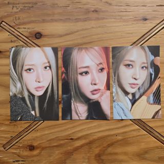 Mamamoo Moonbyul Bak Woon Gang home kit, Toys & Collectibles, Fan