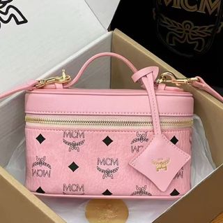 (Category: ) located in . Submitted by pshoppers. (Listing ID 1459196771, Image 1). Description: .