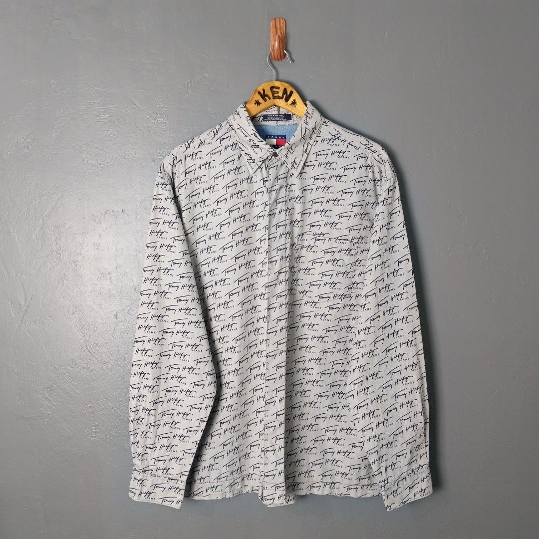 Men's - Tommy Hilfiger - AOP (Category: Tshirts & Polo Shirts ) located in Bacolod City. Submitted by drop.ph (Listing ID 1459205689, Image 2). Description: Tommy Jeans by Tommy Hilfiger Authentic *Size M fits XL - 24x29 *Excellent cloth *Minor collar line stain *Price: 1,200php *Add SF if outside Bacolod City .