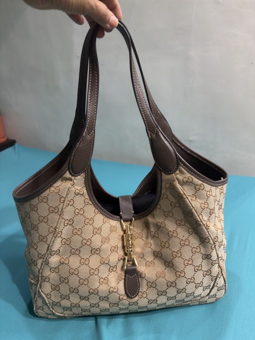 Mercato Gucci Monogram Canvas Shoulder Bag (Category: Luxury Bags & Wallets) located in Quezon City. Submitted by r2wph (Listing ID 1459133564, Image 2). Description: - Gucci shoulder bag - Classic GG monogram canvas - Brown leather trim - Signature horsebit hardware - Stylish everyday bag - Clean interior - Bought in Korea Pm me for additional photos.