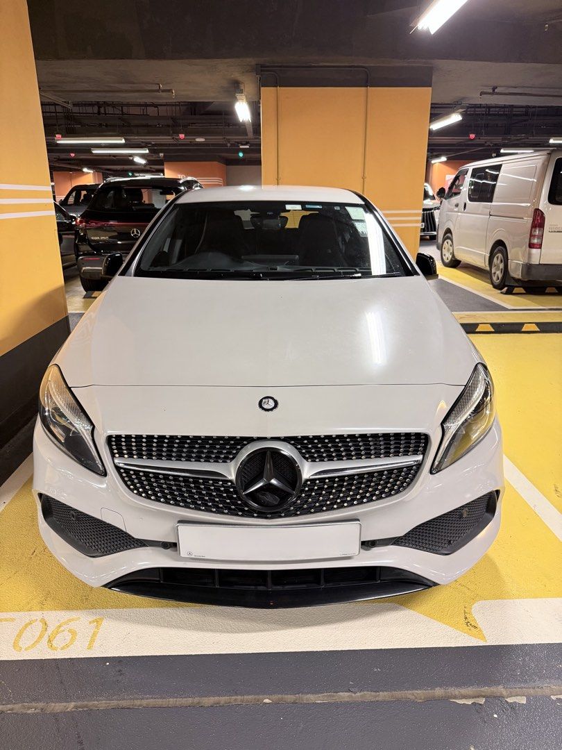 Mercedes-Benz A200 (A) （分類：車輛放售）位於 Hong Kong。 由 mass_2012 提交（商品編號 1457776272，圖片 1）。簡介： 灰色3手、淺灰改色膜、5萬3公里（持續上升）、假日車、剛完成保養，360泊車連CarPlay車機、跟車CAM、留牌、牌費到27年1月。