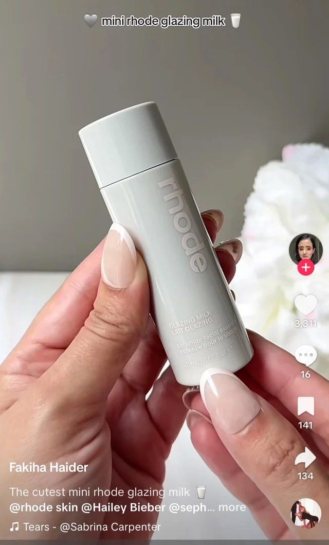 MINI Rhode Glazing Milk - 30 ml (Category: Face Care) located in Manila. Submitted by the_loungee (Listing ID 1458464127, Image 2). Description: brand new and unopened .