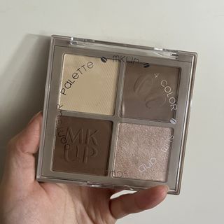 （分類：）位於 。 由 nadial. 提交（商品編號 1459225468，圖片 1）。簡介： 。