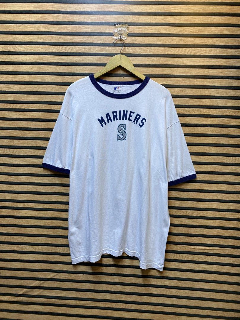 MLB SEATTLE MARINERS TEE (Category: Tshirts & Polo Shirts ) located in Makati City. Submitted by drip.poww (Listing ID 1459134770, Image 1). Description: - Authentic MLB - Color: White - Size: XL - Dimes: 25x31 - Authentic - Excellent condition - Need wash, fresh from bale - Material: 100% Cotton Please don’t expect too much—these are thrifted (ukay) items. 😊 !!STILL NEGOTIABLE!!.