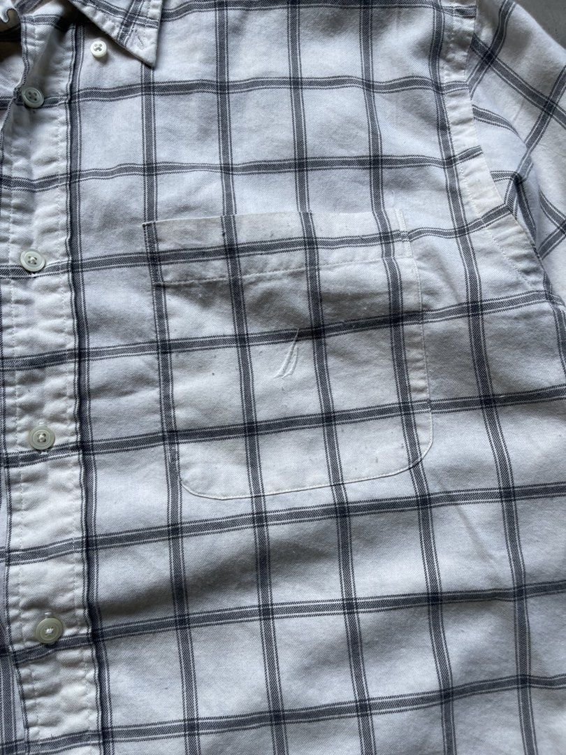 Nautica button down shirt (Category: Tshirts & Polo Shirts ) located in Cabuyao City. Submitted by jam_mandilag (Listing ID 1459202867, Image 3). Description: Width:25 Length:33 Tag: Nautica Size: Xl-XXL Color Rate: 8/10 Condition: 9/10 Issue: none Mode of payment: Gcash Mode of shipping: J&T and lalamove For more information kindly click the “send message button” and other details of the item. Location: cabuyao laguna ————————————————————————— N