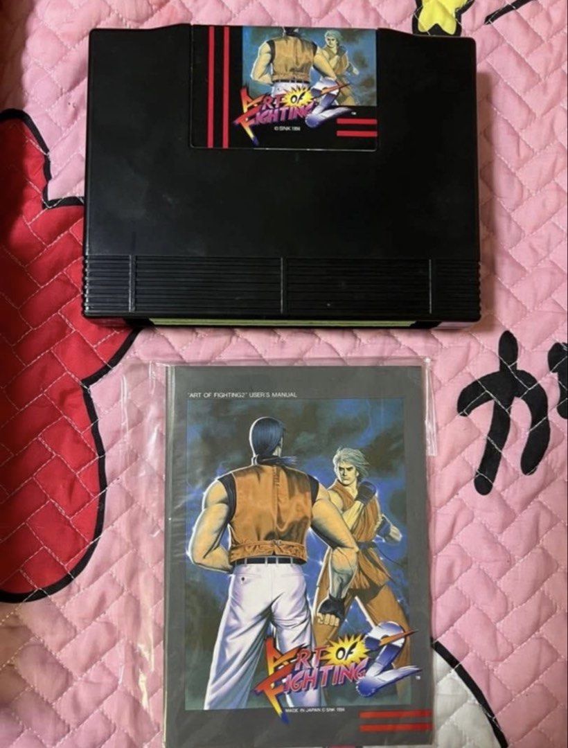 SNK NEO GEO Art of Fighting 2 （分類：遊戲週邊商品）位於 Hong Kong。 由 bobby_chan88 提交（商品編號 1459267031，圖片 3）。簡介： NEO GEO 原裝正版，有盒及說明書 操作正常，非常新淨 市場稀有 珍貴收藏 非誠勿擾 有意請PM 謝謝。