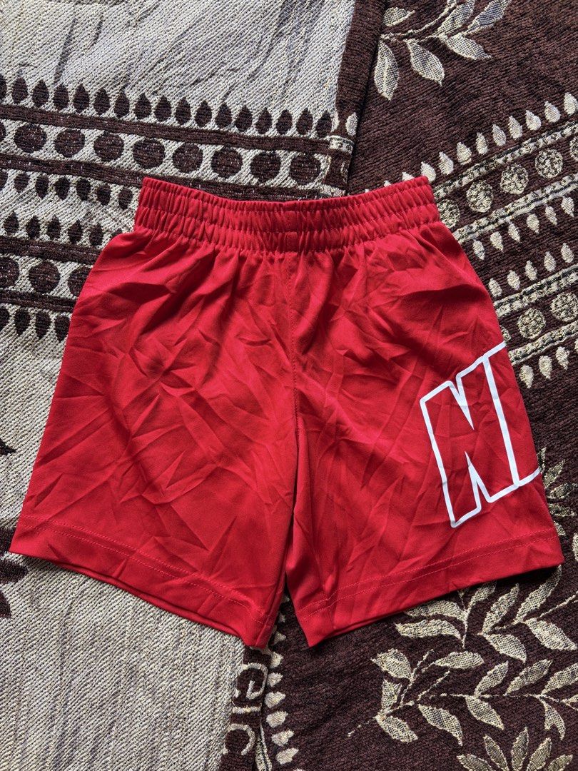 Nike Big Logo (Category: Babies & Kids Fashion) located in Asingan. Submitted by gorgjuls8 (Listing ID 1459149656, Image 1). Description: 3-4T on tag Likenew Ship via jnt worldwide.